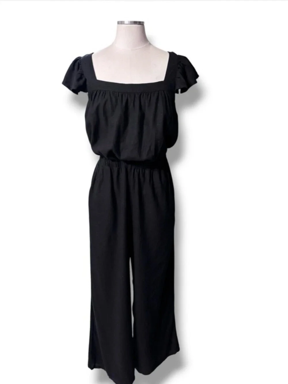 H&M Black Linen Blend Ruffle Strap Jumpsuit Size MediumLoose-fit,